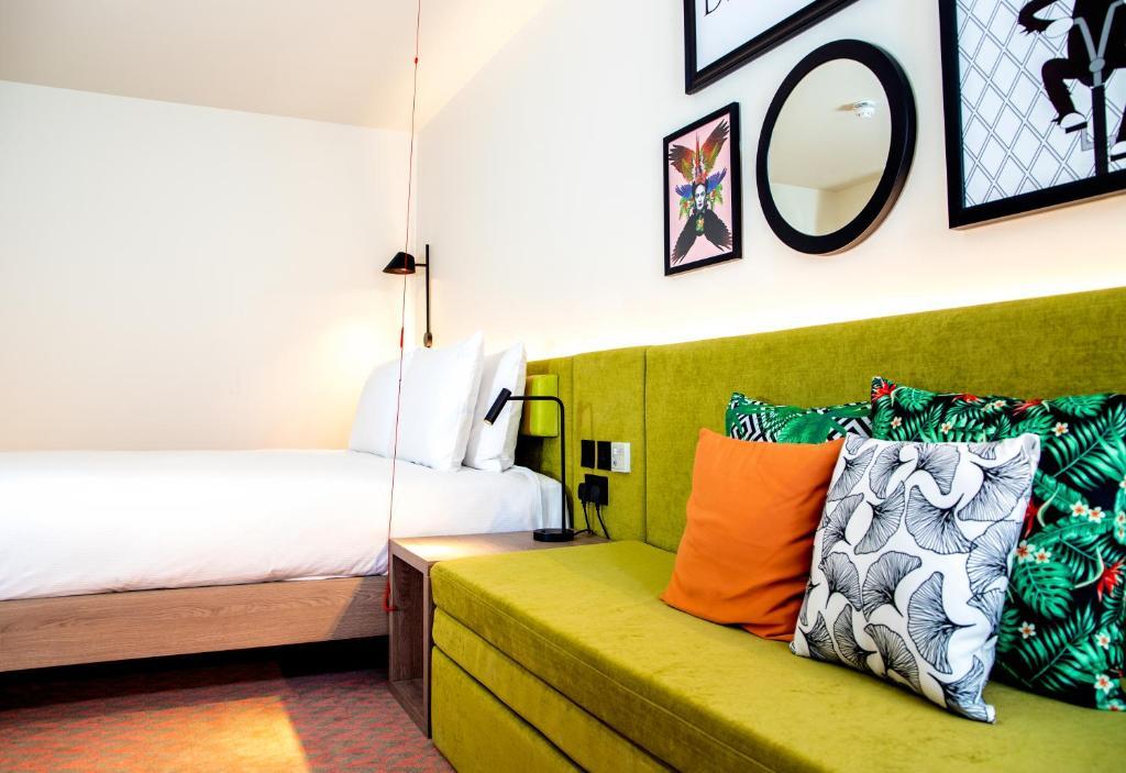 Hampton By Hilton Dublin City Centre エクステリア 写真