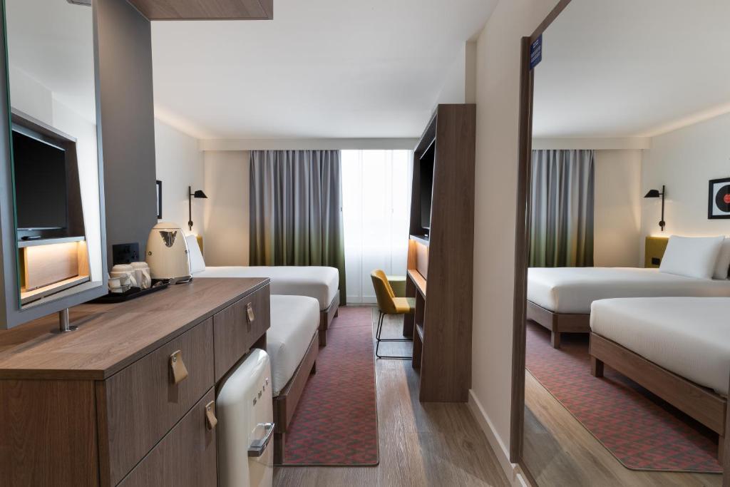 Hampton By Hilton Dublin City Centre エクステリア 写真
