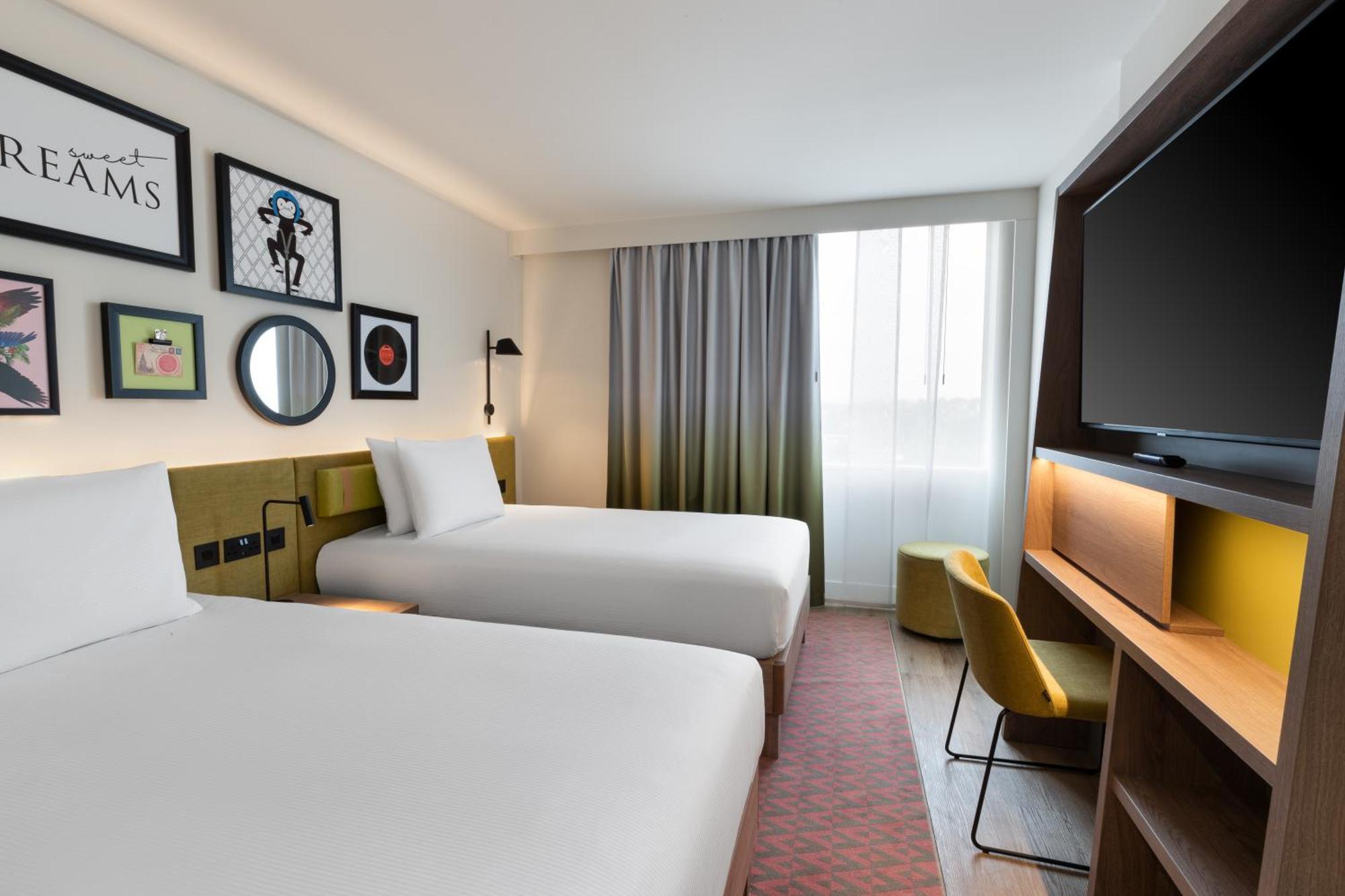 Hampton By Hilton Dublin City Centre エクステリア 写真