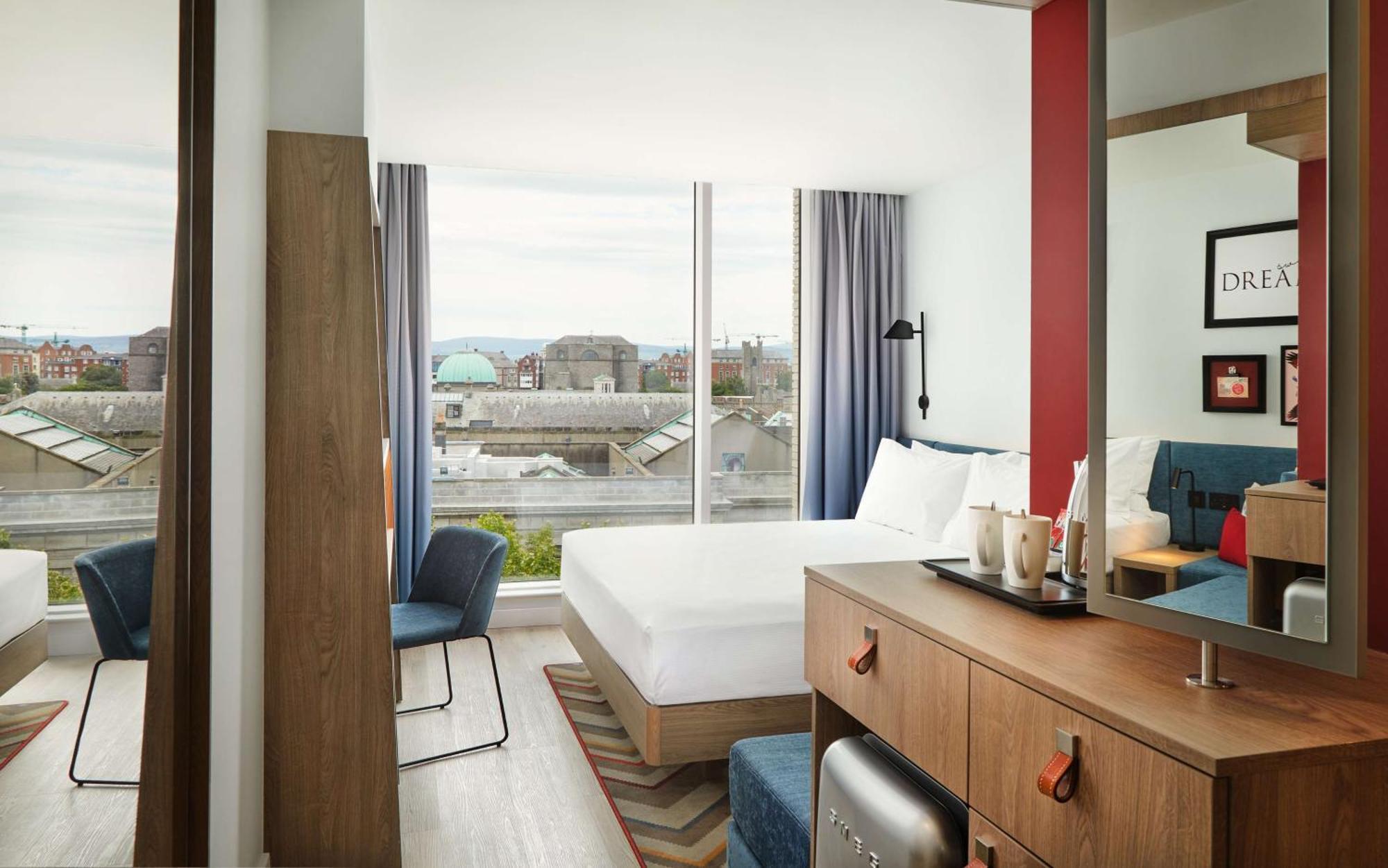 Hampton By Hilton Dublin City Centre エクステリア 写真
