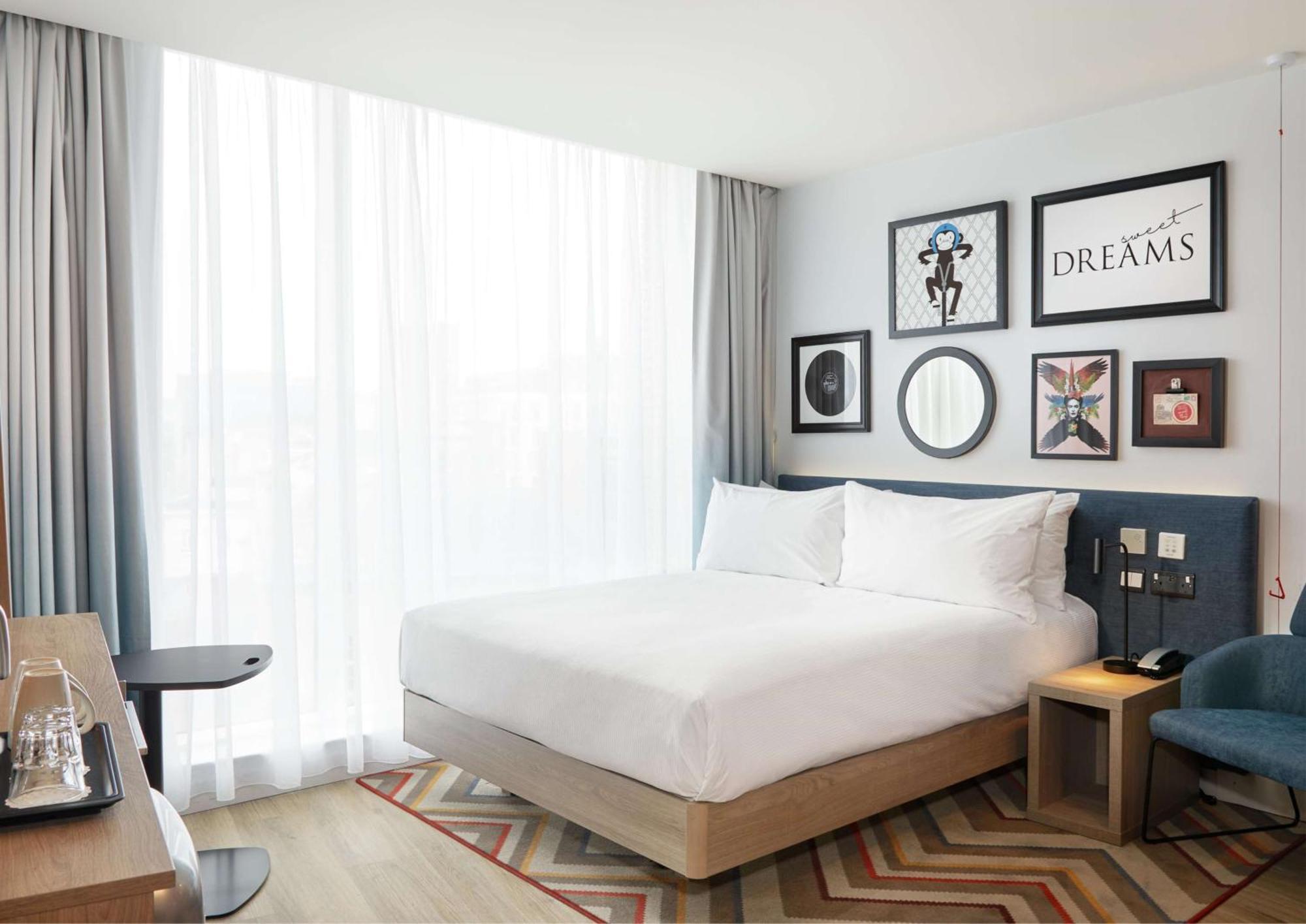 Hampton By Hilton Dublin City Centre エクステリア 写真