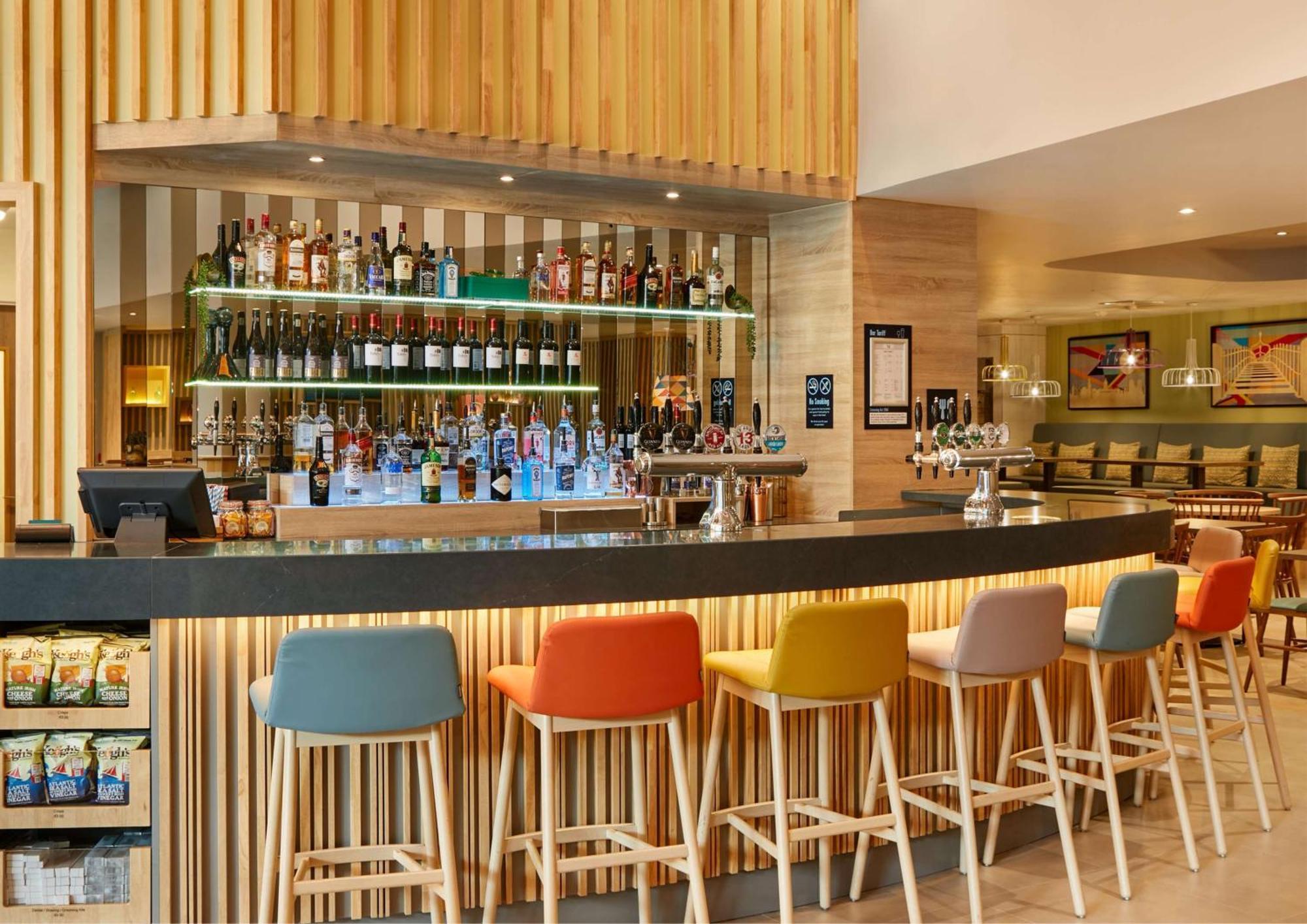 Hampton By Hilton Dublin City Centre エクステリア 写真